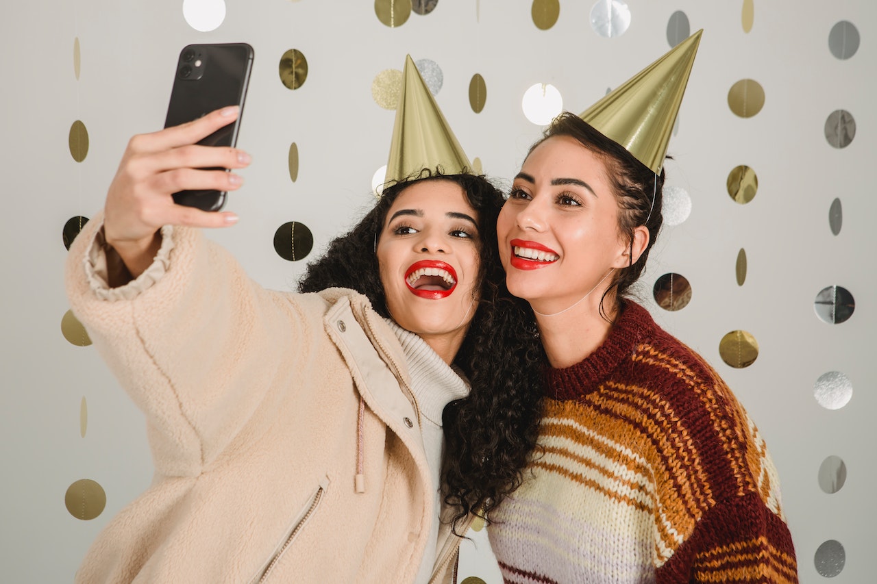 how to plan a corporate party